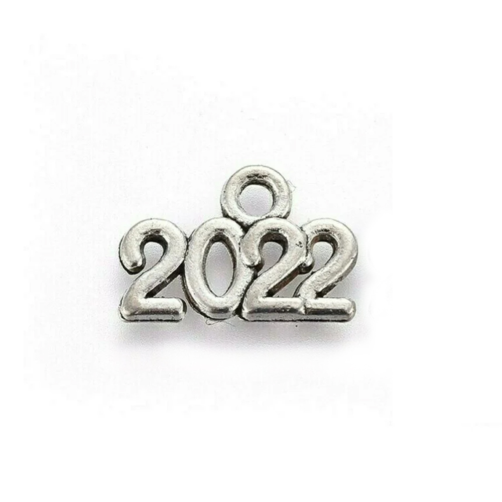 2022 évszám charm 01.