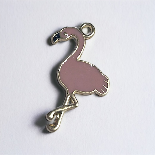 Színes flamingó charm 