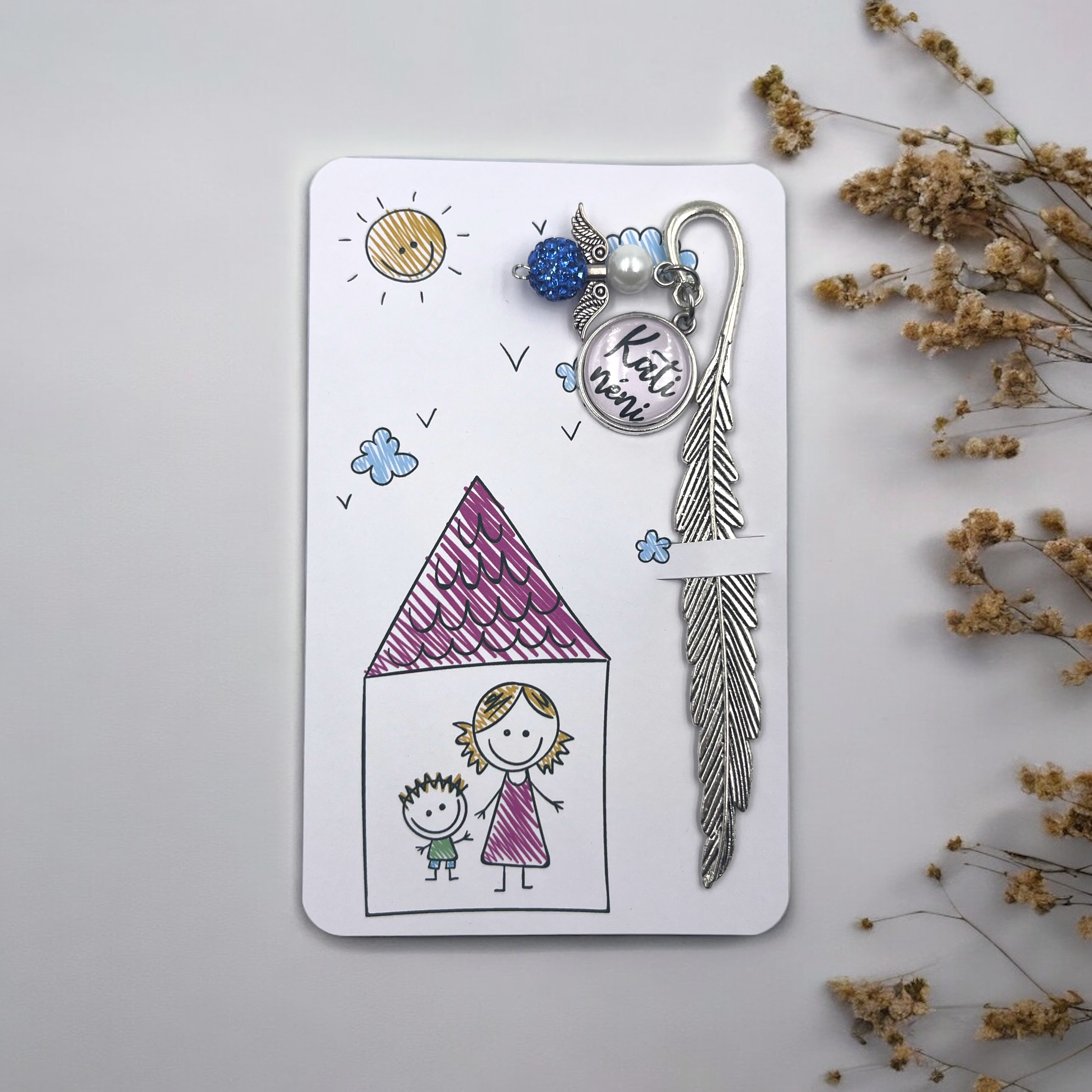 Üveglencsés könyvjelző saját rajzos ajándékkártyán - Óvó néninek, dajka néninek - tollas
