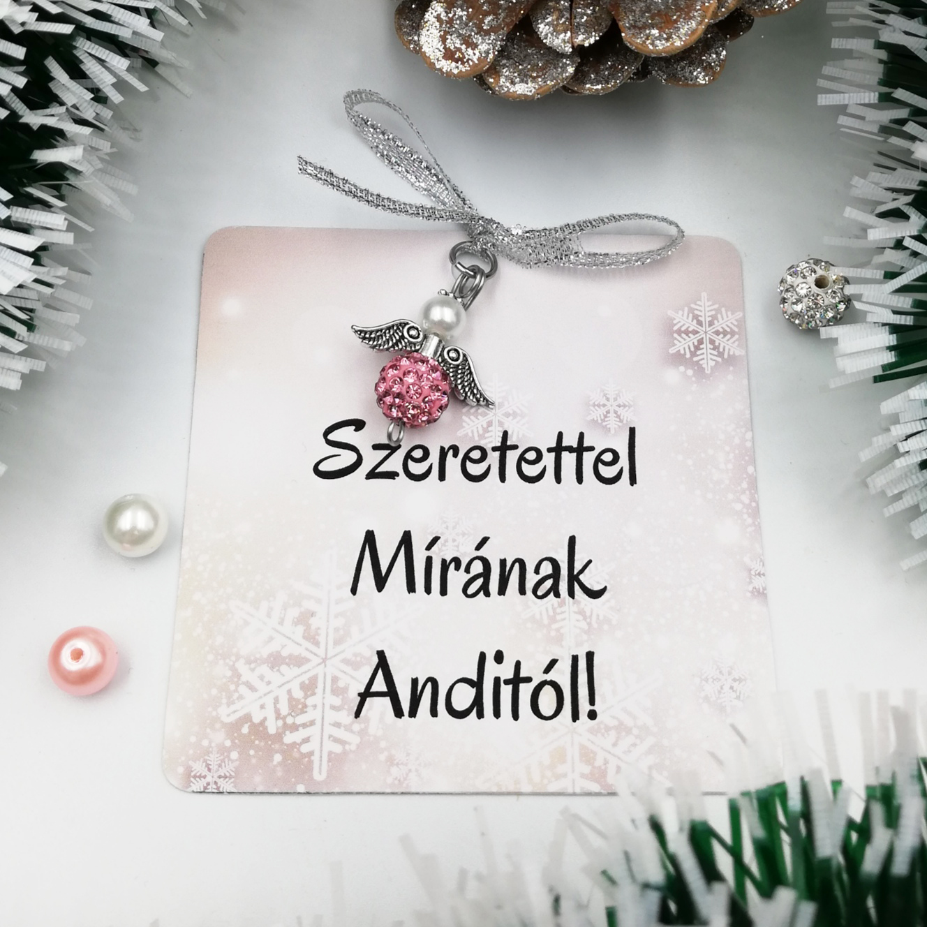 Gyöngy angyalka egyedi feliratos ajándékkártyán 07.